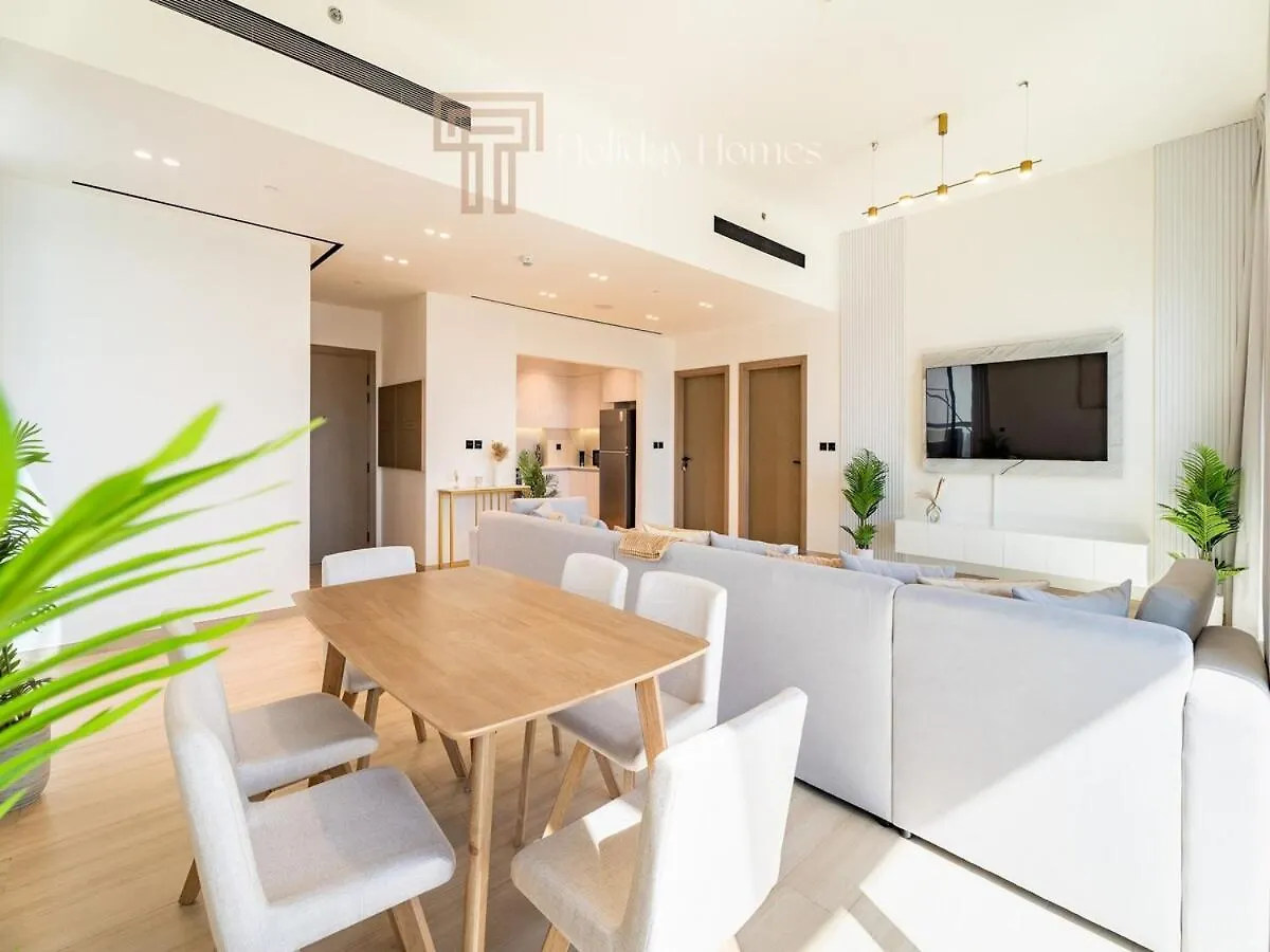 Apartment With Private Pool, Spacious Living Room Dubai United Arab Emirates